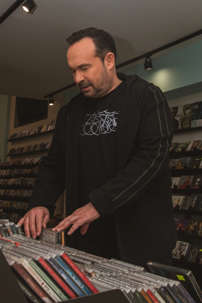 Κώστας Μακεδόνας