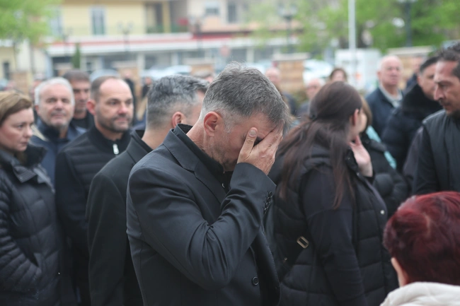 Η κηδεία του Στέφανου Μπορμπόκη