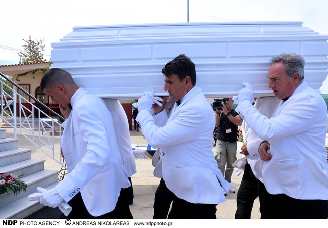 Κηδεία Γωγώς Μαστροκώστα