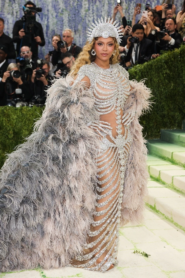 H Μπιγιόνσε στο Met Gala