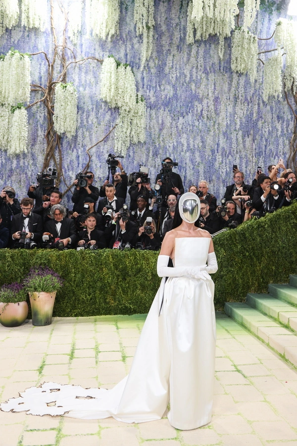 H Κέιτι Πέρι στο Met Gala