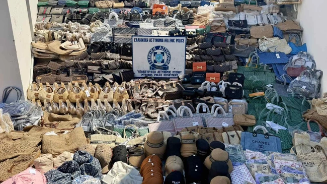 Επιχείρηση κατά του παραεμπορίου στη Μύκονο