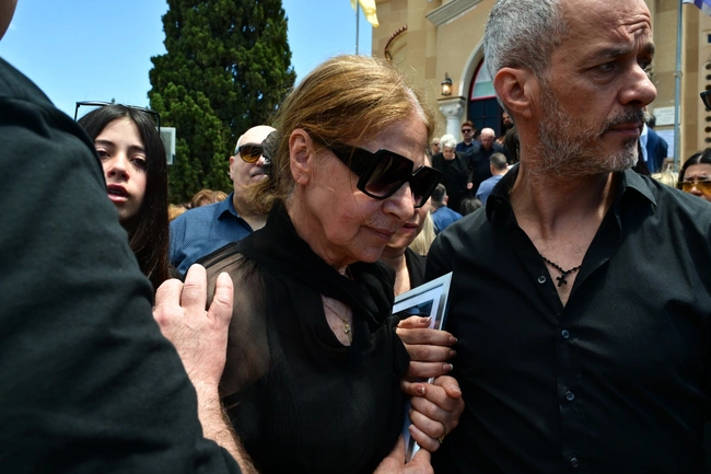 Κηδεία Γωγώς Μαστροκώστα