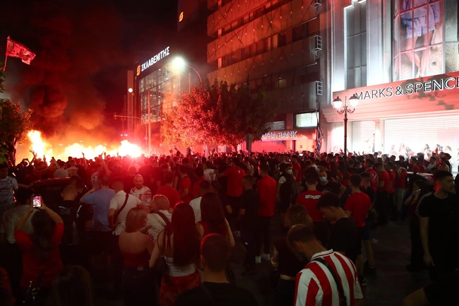 Οι πανηγυρισμοί στον Πειραιά
