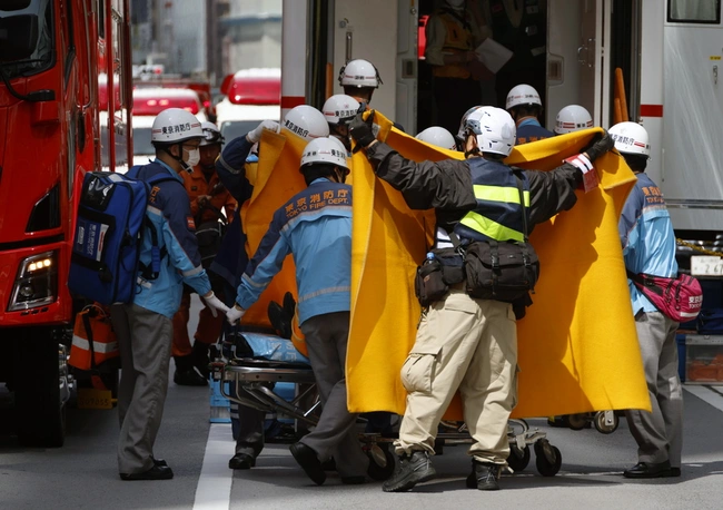 Άγνωστος ψέκασε άγνωστη ουσία σε εμπορικό κέντρο στο Τόκιο
