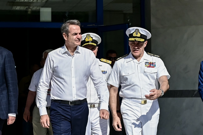 Κυριάκος Μητσοτάκης στη σχολή ναυτικών δοκίμων