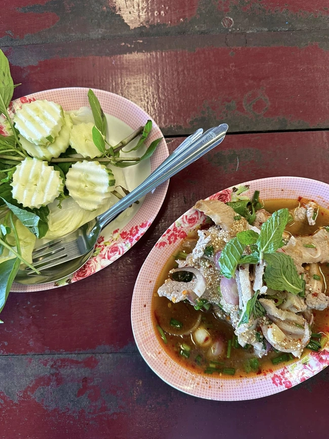 thai 2