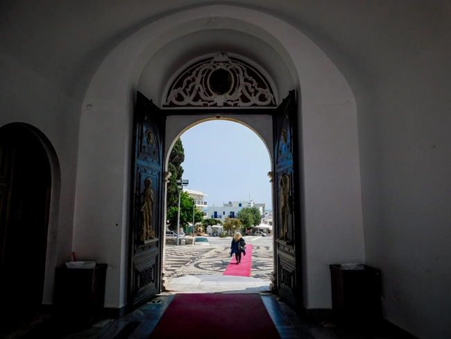 tinos