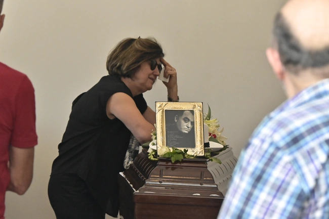 κηδεια καλογεροπουλου