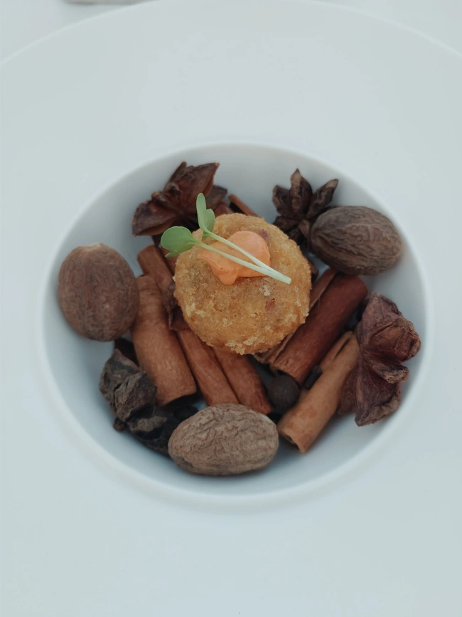 pastitsada nobile