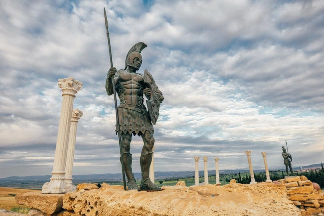 Άγαλμα Τρώα πολεμιστή στο Τσανάκαλε
