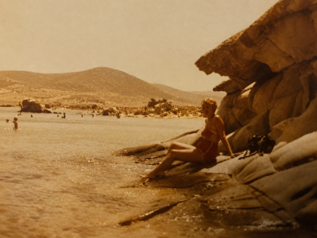 Παραλία Κολυμπήθρες Πάρου, 1981