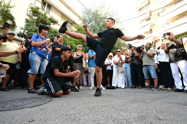 κηδεία Γιώργου Μαζωνάκη