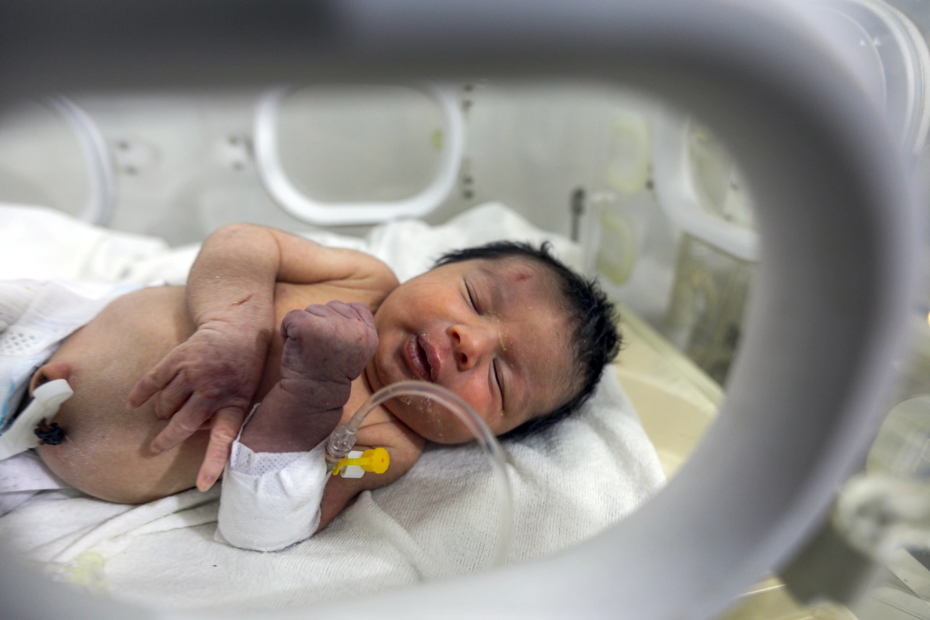 toyrkia-seismos-paidia