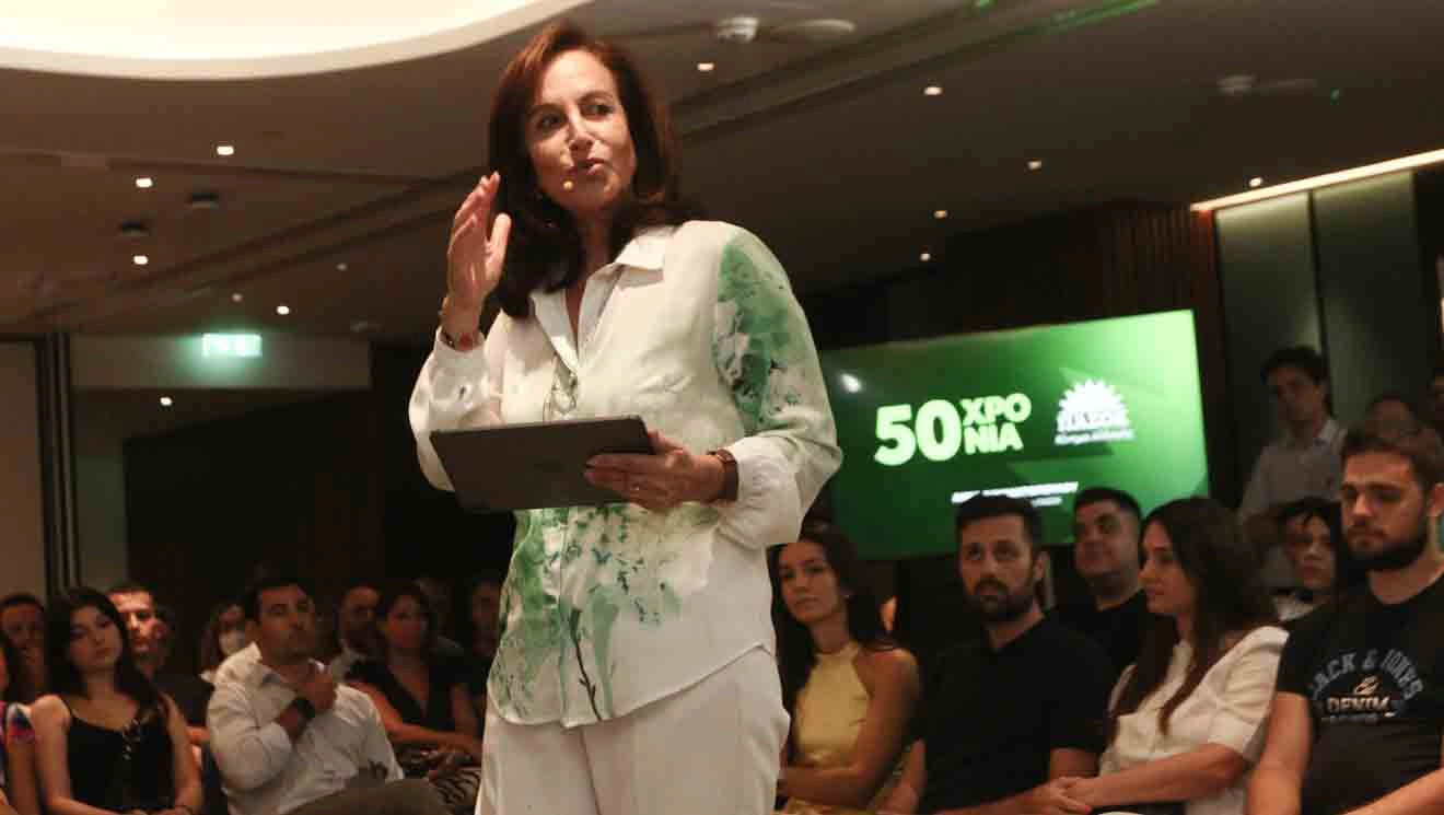 Άννα Διαμαντοπούλου