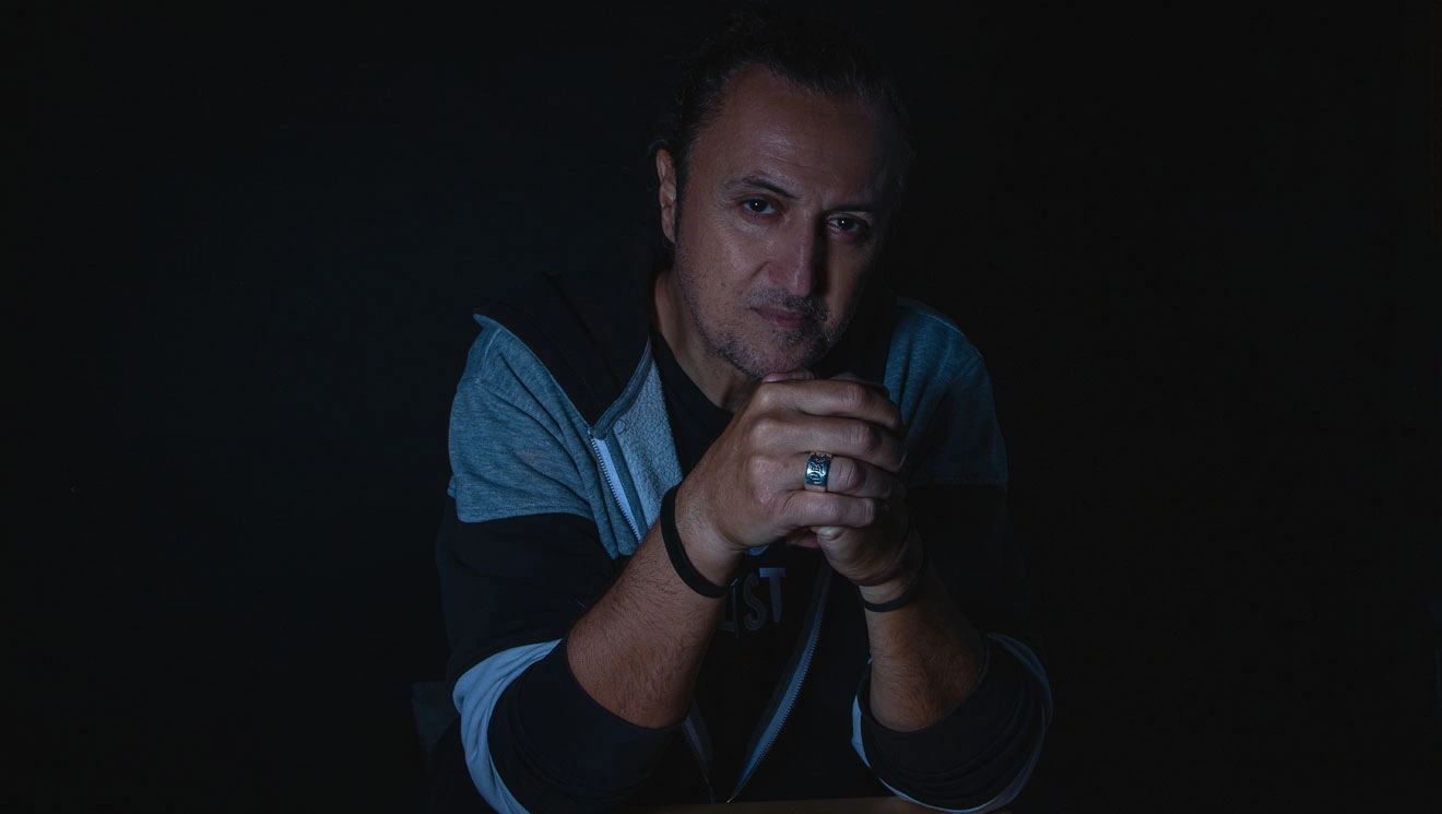 Γιάννης Παπανικολάου