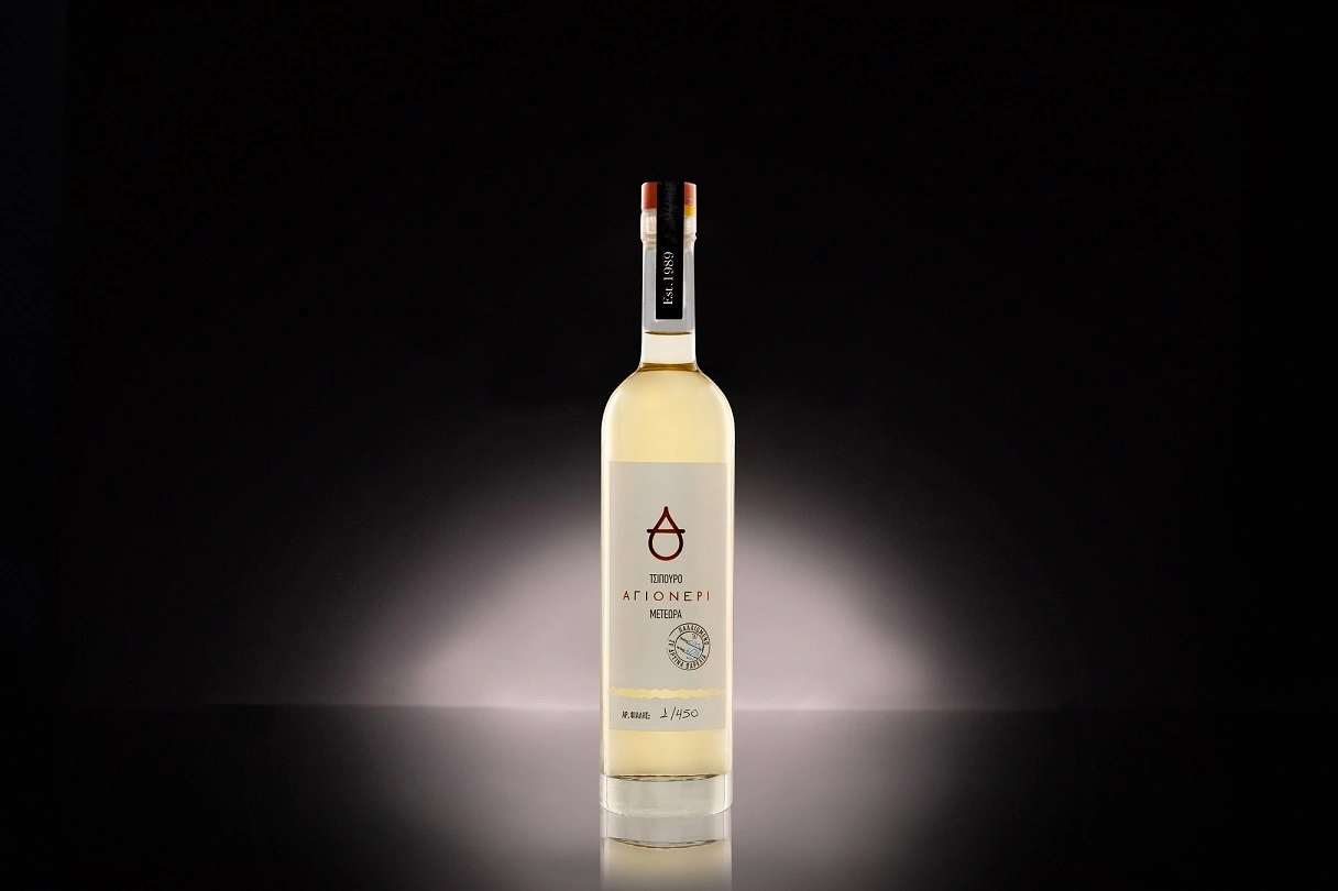 Αγιονέρι Τσίπουρο