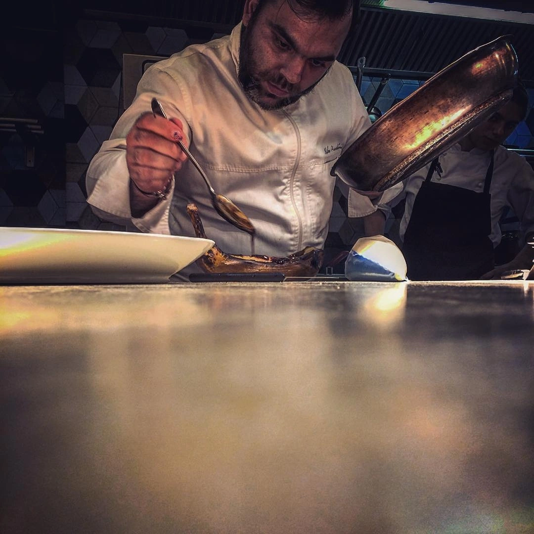 Νίκος Καραθάνος