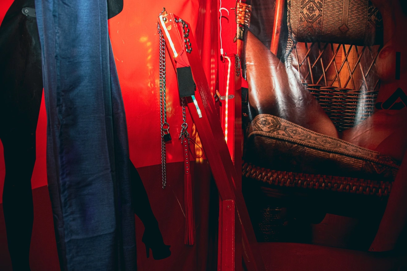 nirvana club swingers