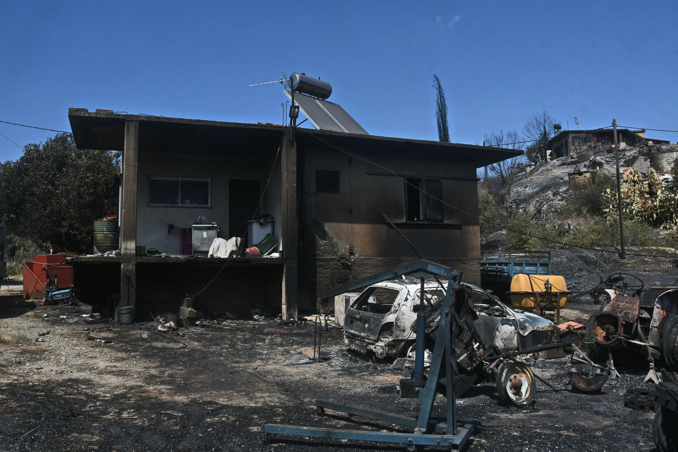 φωτιά Πάτρα 2