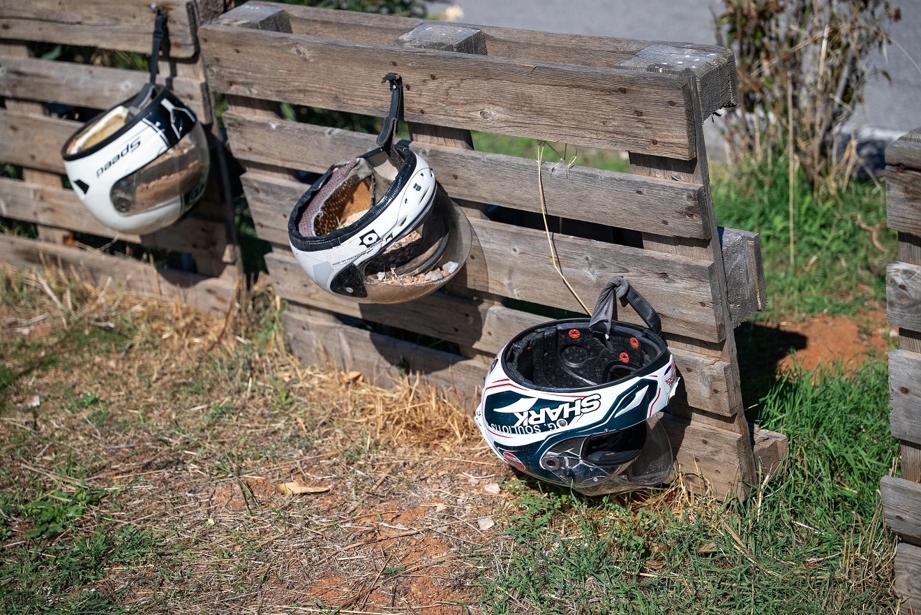 Ακαδημία οδήγησης Riding School