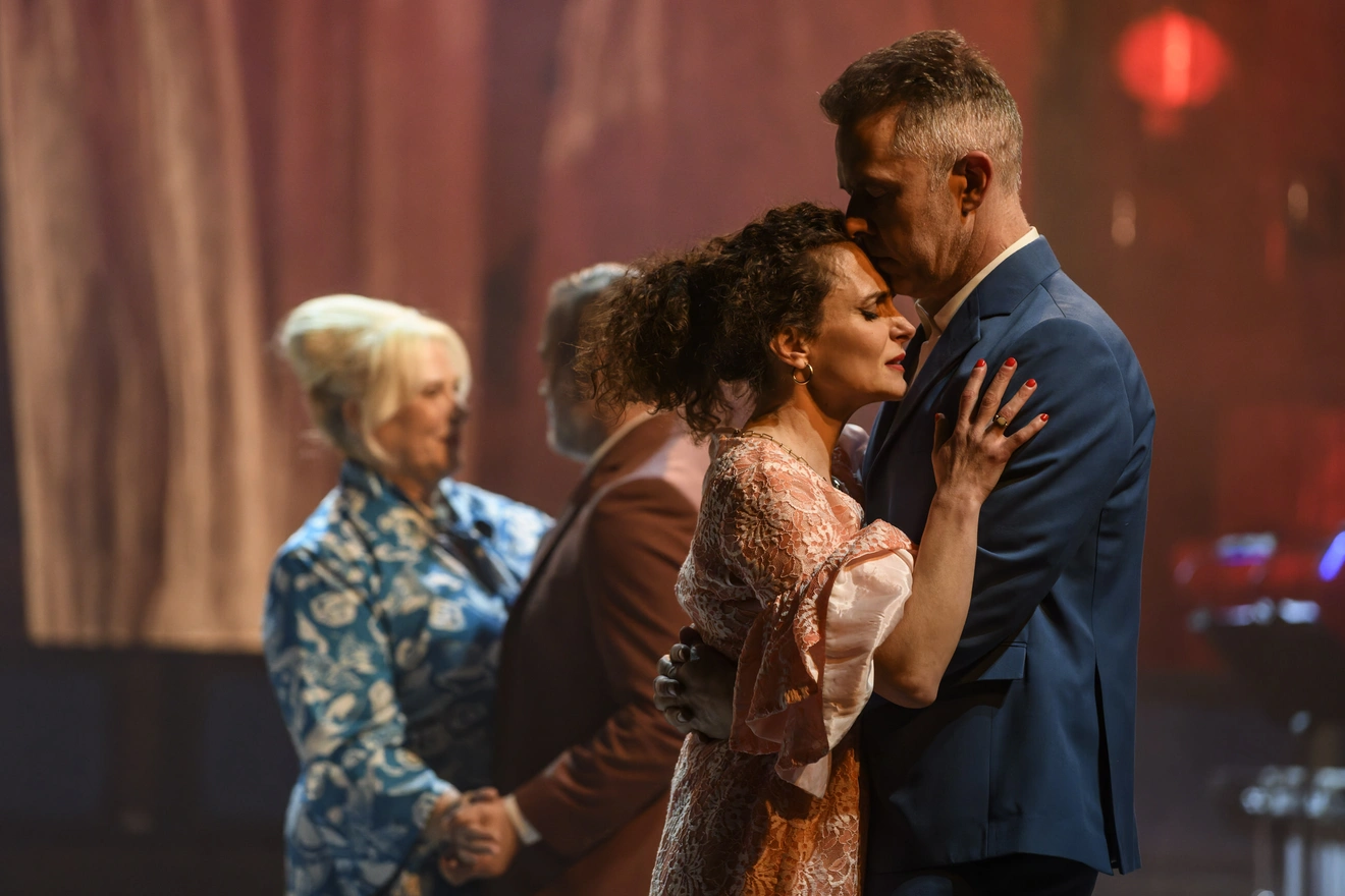 ΤΖΕΝΗ ΤΖΕΝΗ