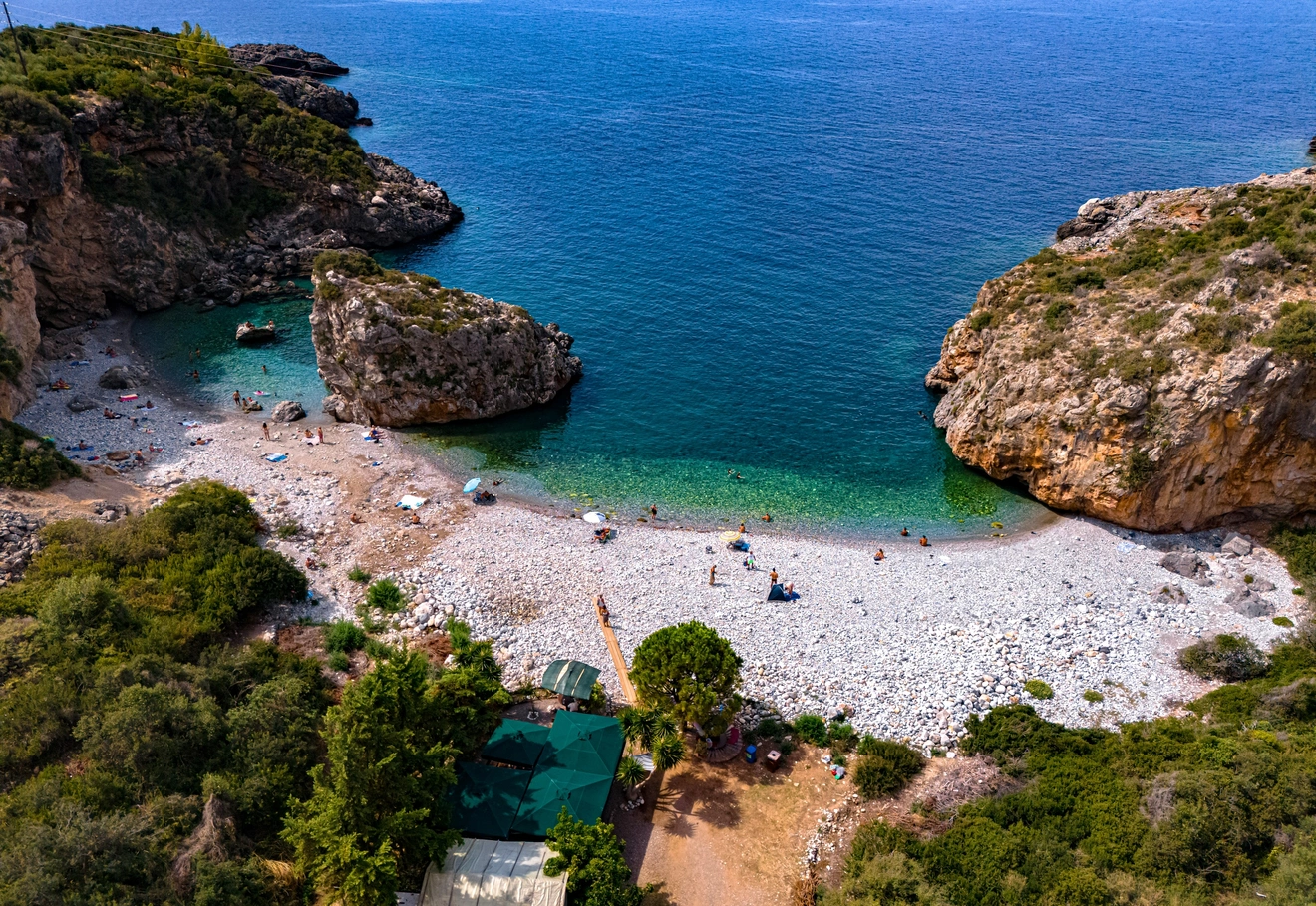 Παραλία Φονέας, Μάνη