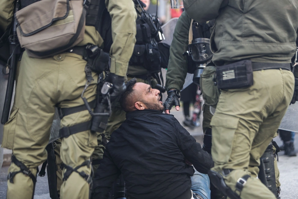 epeisodia-pateras-roma-thessaloniki