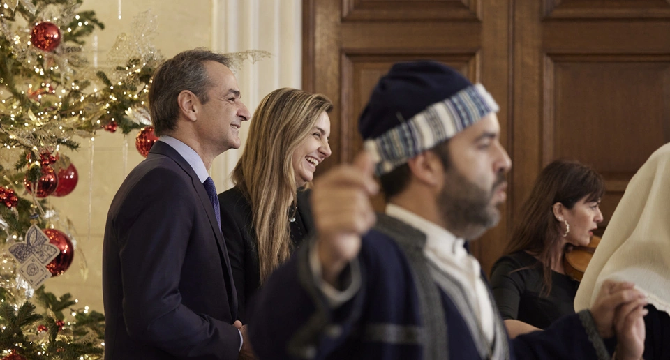 kyriakos-mitsotakis-kalanta