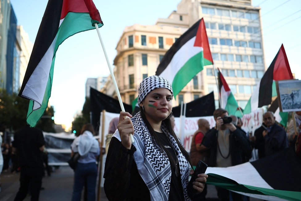 Η πορεία για την 50η επέτειο του Πολυτεχνείου