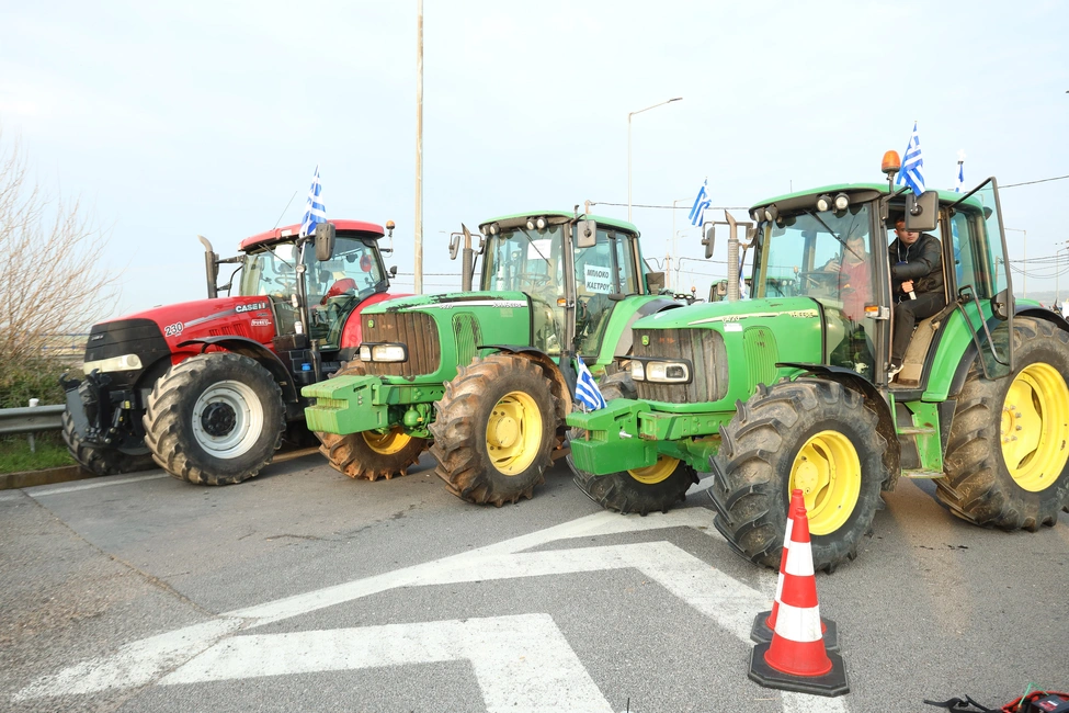 agrotes-trakter-comvoy