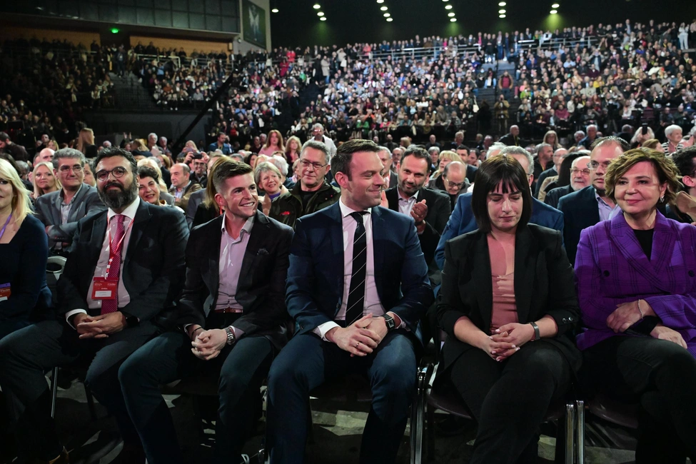 stefanos-kasselakis-sunedrio-syriza