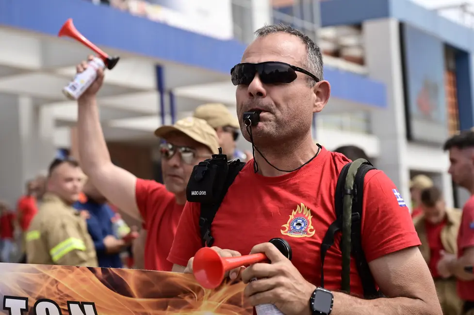 purosbestes-sygkentrosi