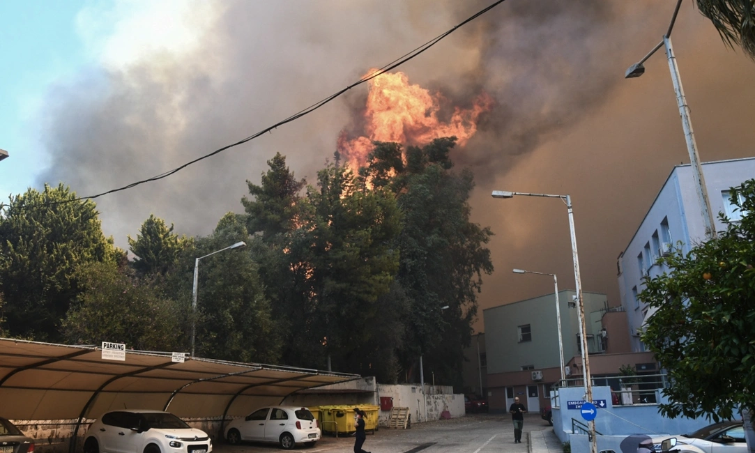 φωτια καραμανδανειο