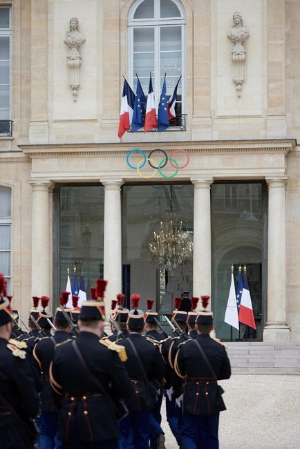 olumpiakoi-agones-mitsotakis-makron 