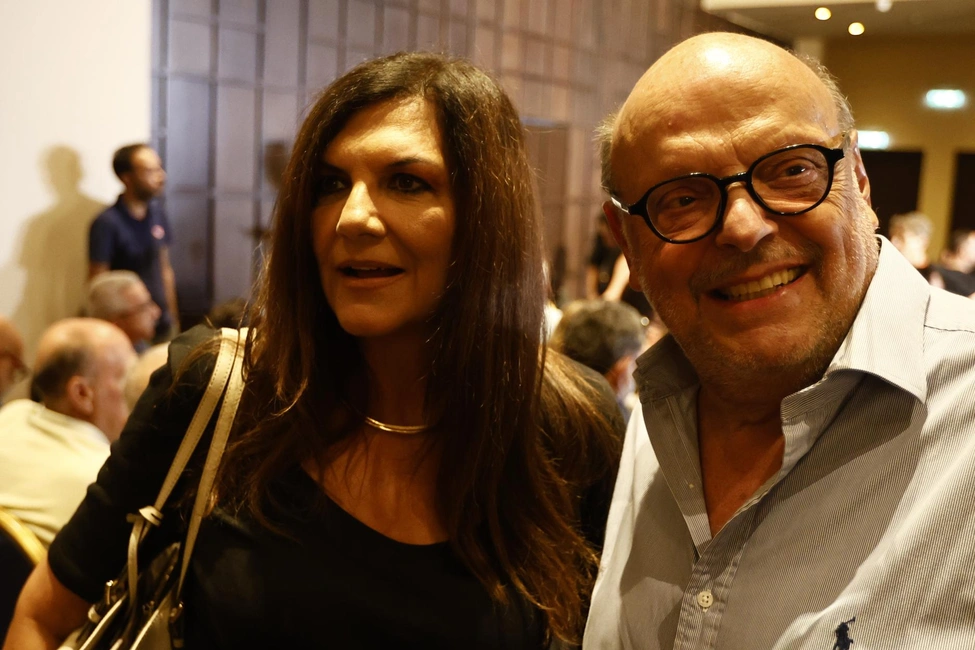 suriza-kentriki-epitropi