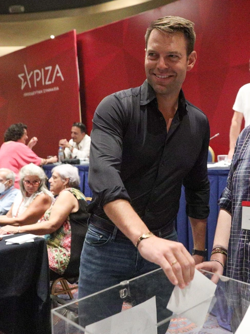 suriza-kentriki-epitropi