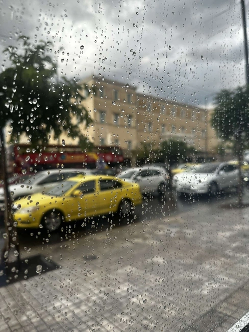 βροχη αθηνα