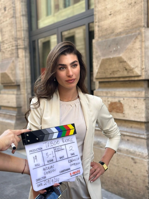 Χρύσα Μιχαλοπούλου στη Ρώμη για τα γυρίσματα του Ταμπού