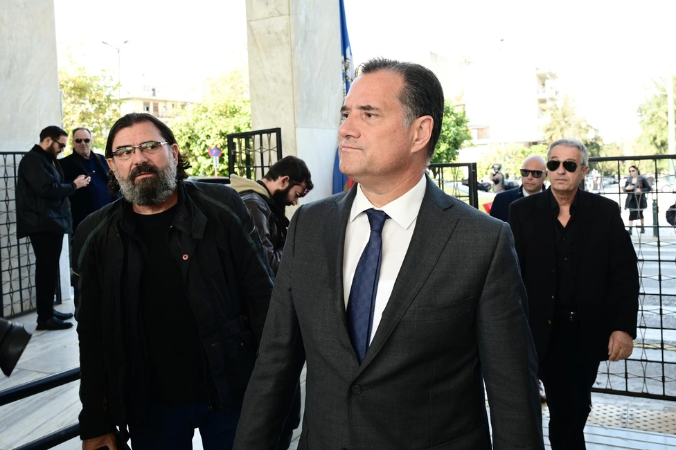 Κηδεία του εκδότη Αντώνη Λυμπέρη