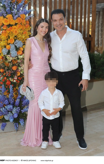 Κωνσταντίνα Σπυροπούλου - Βασίλης Σταθοκωστόπουλος: Βάφτισαν τον γιο τους 