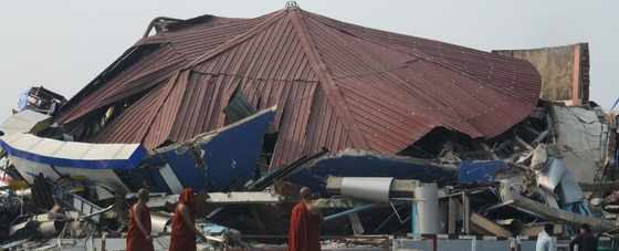 Μιανμάρ: Ξεπέρασαν τους 1.000 οι νεκροί από τον σεισμό 7,7 Ρίχτερ - Μάχη με τον χρόνο για τα σωστικά συνεργεία