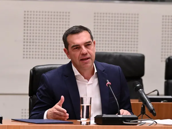 tsipras - paraitisi