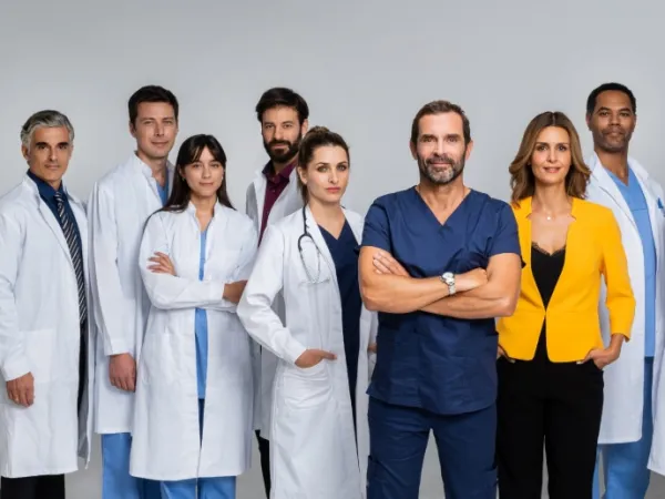 Πρωταγωνιστές της σειράς «Ο Γιατρός»