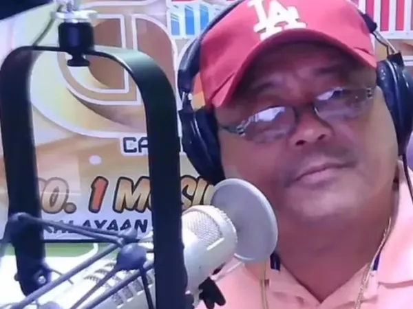 Ραδιοφωνικός παρουσιαστής στις Φιλιππίνες