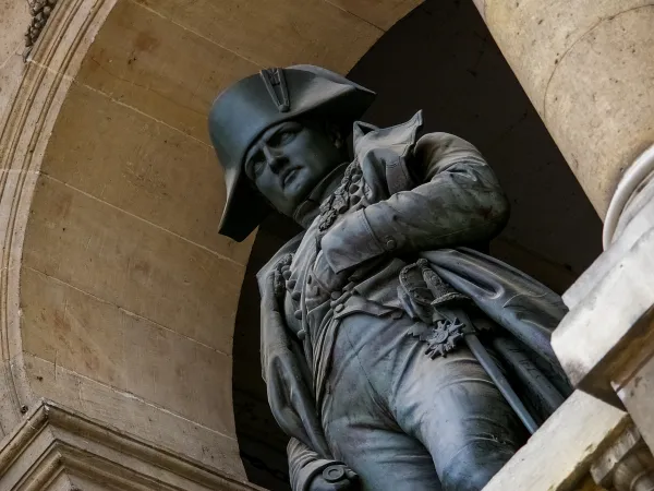 Άγαλμα του στρατηγού Ναπολέοντα.