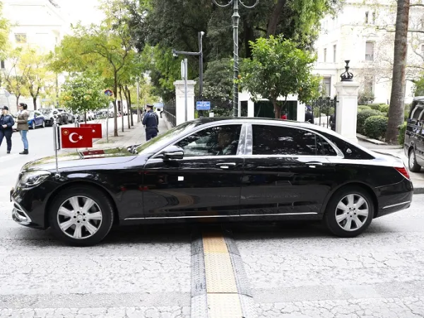 Το τεθωρακισμένο αυτοκίνητο του Ερντογάν