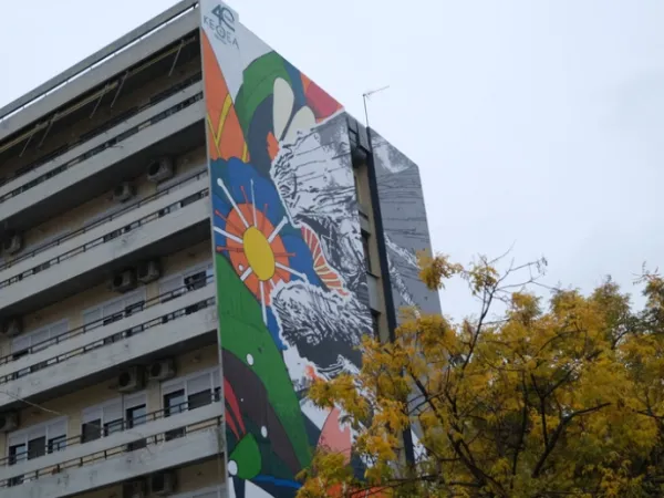 Μια τοιχογραφία κατά των εξαρτήσεων στο Ιπποκράτειο νοσοκομείο
