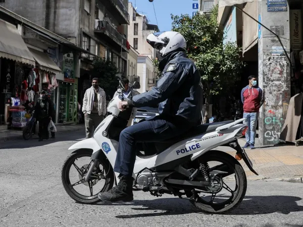 Αστυνομία στο κέντρο της Αθήνας