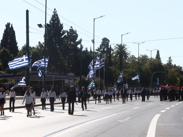Μαθητική παρέλαση για την εθνική επέτειο της 28ης Οκτωβρίου